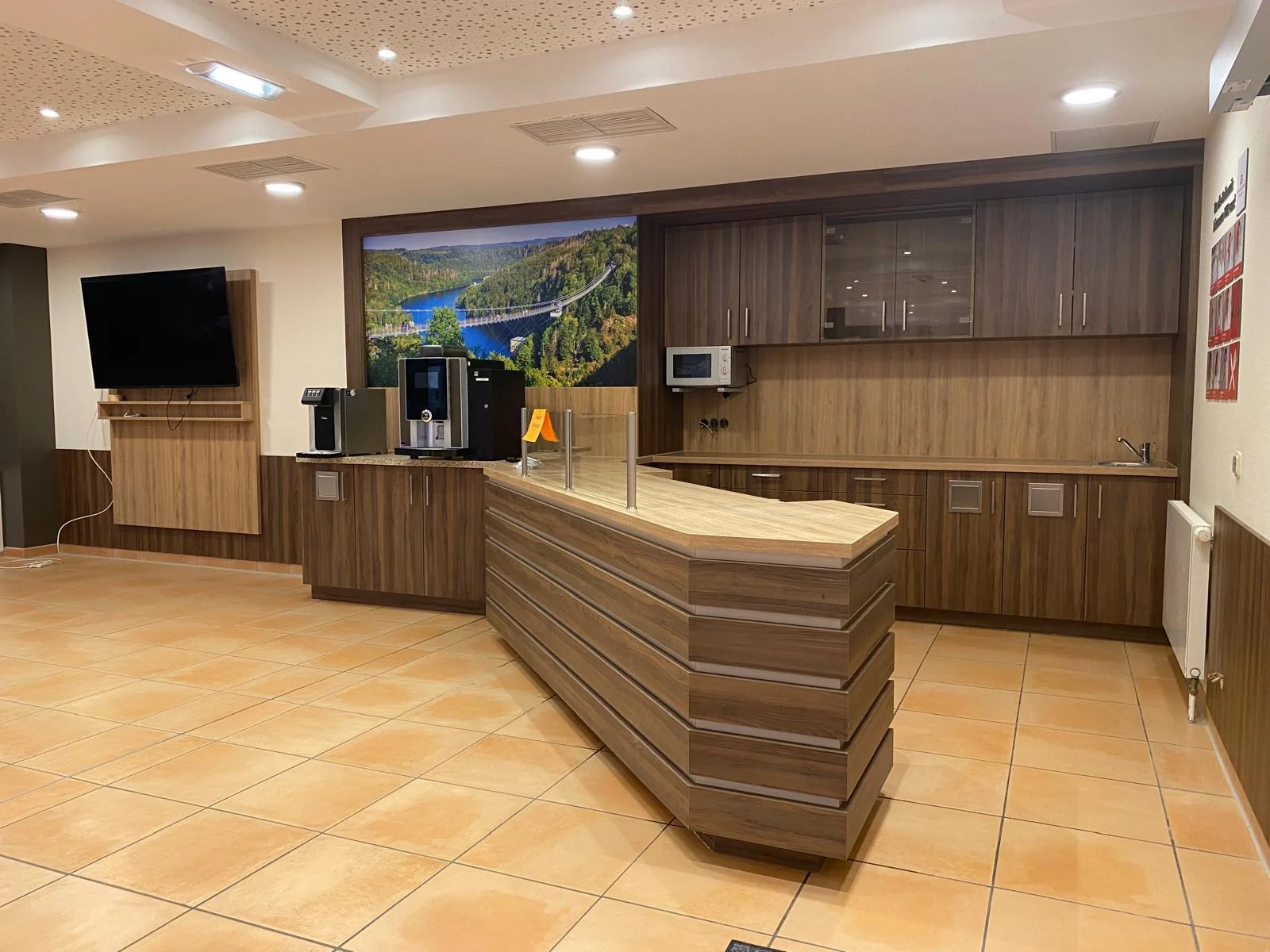 Möbelbau Projekt Thekenraum